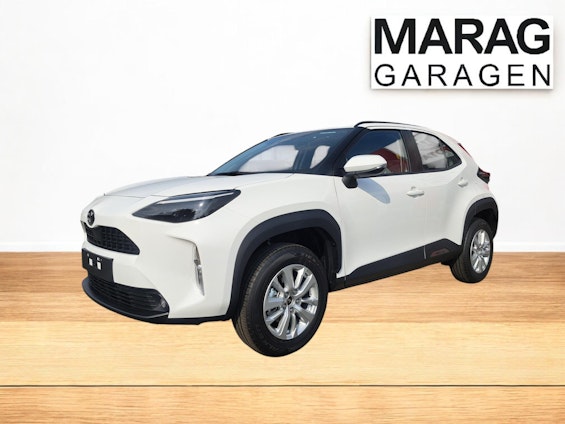 First vehicle image First vehicle image