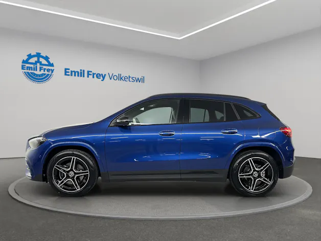 Mercedes-Benz GLA 200 AMG Line