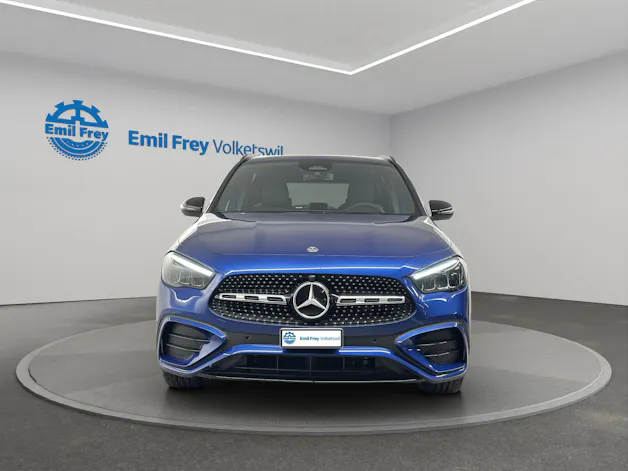 Mercedes-Benz GLA 200 AMG Line