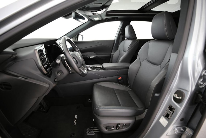 Vehicle image LEXUS RX