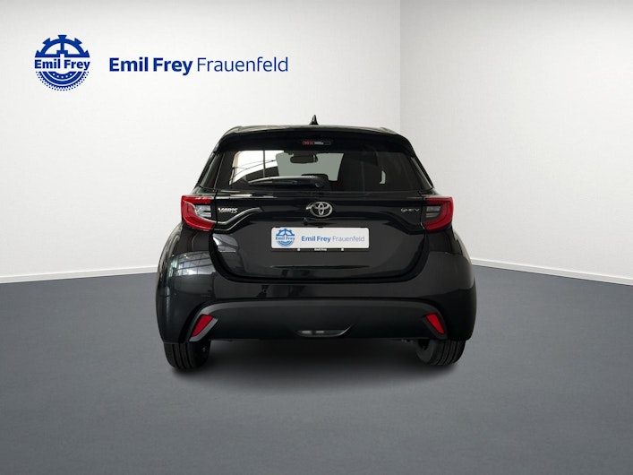 Vehicle image TOYOTA YARIS