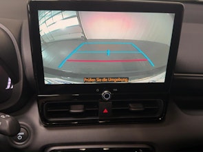 Vehicle image TOYOTA Yaris 1.5 VVT-i HSD Trend