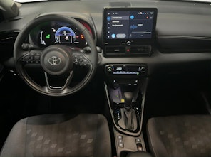 Vehicle image TOYOTA Yaris 1.5 VVT-i HSD Trend