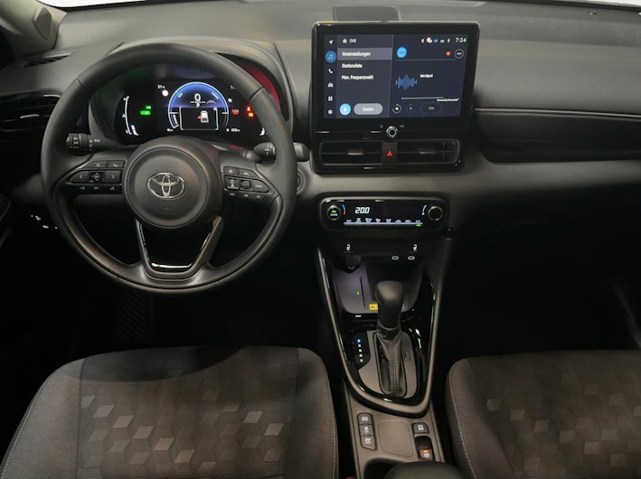 Vehicle image TOYOTA YARIS