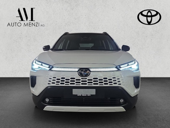Vehicle image 6