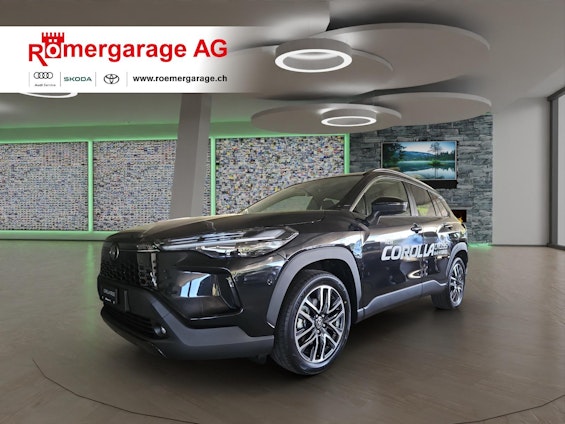 First vehicle image