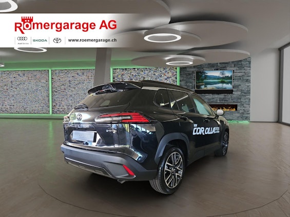 Vehicle image 3 Vehicle image 3