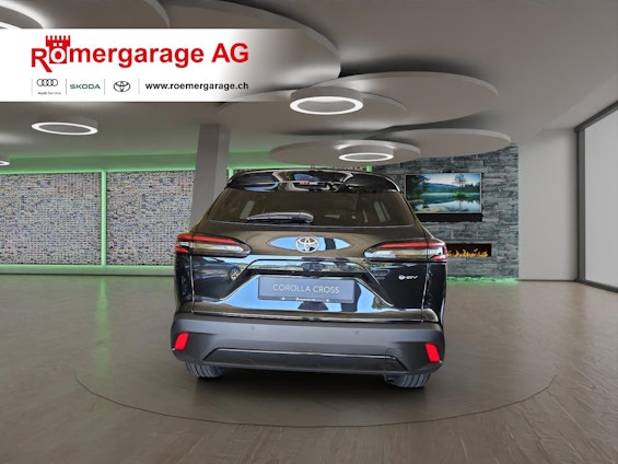 Vehicle image 2 Vehicle image 2