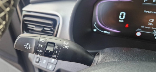 Vehicle image 8 Vehicle image 8