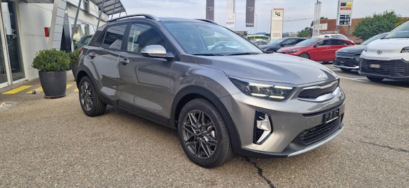 Vehicle image 14 Vehicle image 14