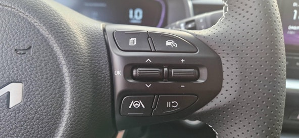 Vehicle image 7 Vehicle image 7