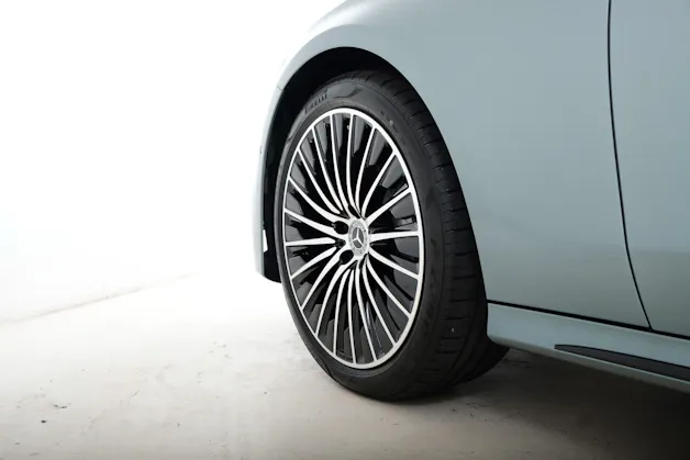 Mercedes-Benz E 220 d T 4Matic 9G-Tronic