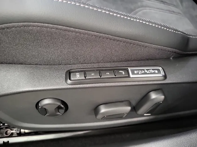 VW Golf VIII 1.5 eTSI United DSG
