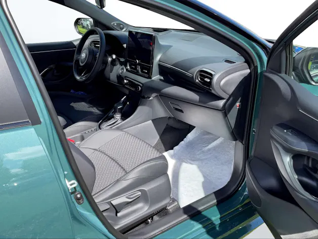 Toyota Yaris 1.5 VVT-i HSD Premium