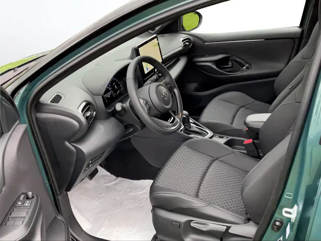 Toyota Yaris 1.5 VVT-i HSD Premium