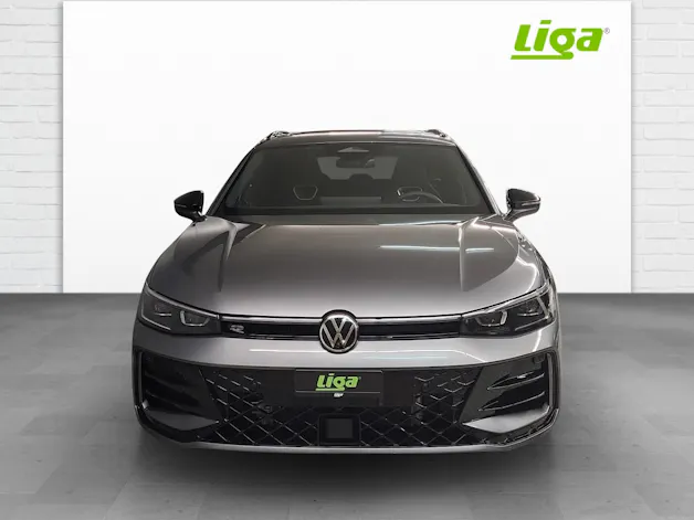 VW Passat Variant 2.0 TSI R-Line DSG 4moti