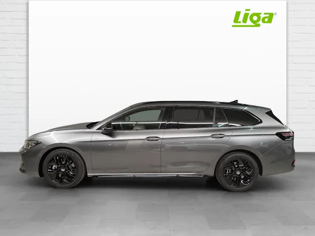VW Passat Variant 2.0 TSI R-Line  DSG 4moti