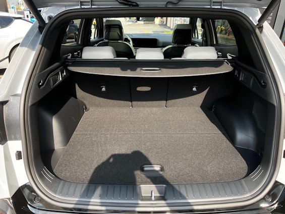 Vehicle image 6 Vehicle image 6