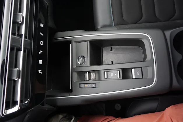 Citroën C5 Aircross 1.6 Plug-in Hybrid Swiss Edition