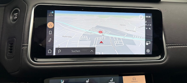 Vehicle image LAND ROVER RANGE ROVER VELAR