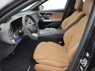 Mercedes-Benz E 220 d AMG Line 4Matic T