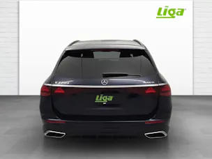 Mercedes-Benz E 220 d AMG Line 4Matic T