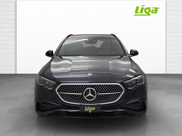 Mercedes-Benz E 220 d AMG Line 4Matic T