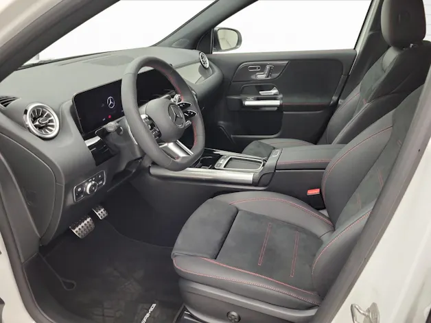 Mercedes-Benz GLA 220 d AMG Line 4Matic Swiss Star