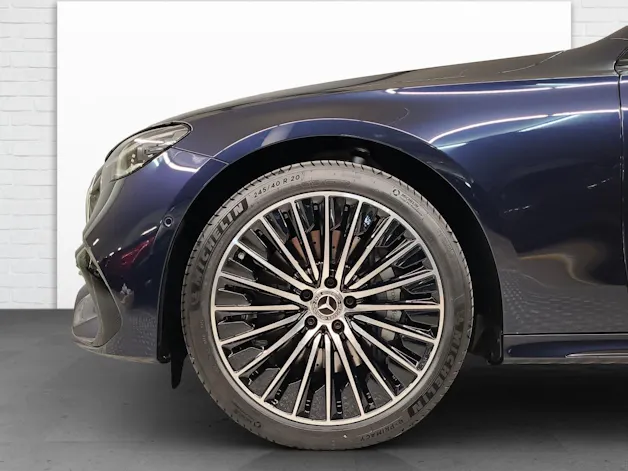 Mercedes-Benz E 400 e AMG Line 4matic