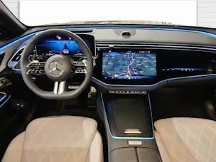 Mercedes-Benz E 400 e AMG Line 4matic