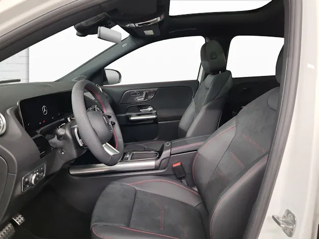 Mercedes-Benz GLA 200 Night Star