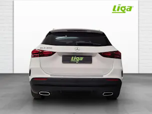 Mercedes-Benz GLA 200 Night Star