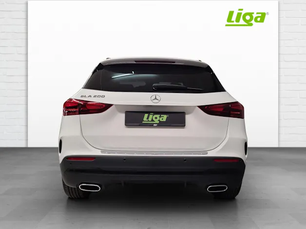 Mercedes-Benz GLA 200 Night Star