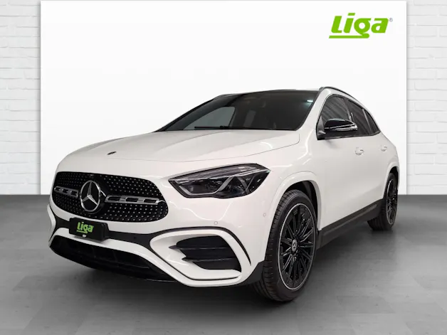 Mercedes-Benz GLA 200 Night Star