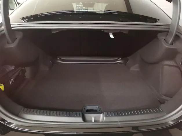 Mercedes-Benz E 220 d AMG Line 4Matic