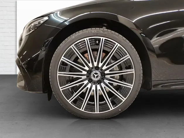 Mercedes-Benz E 220 d AMG Line 4Matic