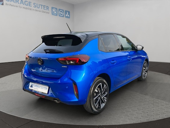 Vehicle image 4 Vehicle image 4