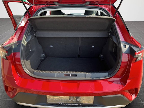 Vehicle image 9 Vehicle image 9