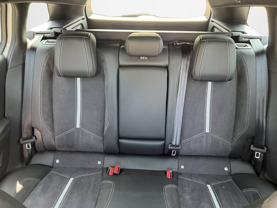 Vehicle image 7 Vehicle image 7