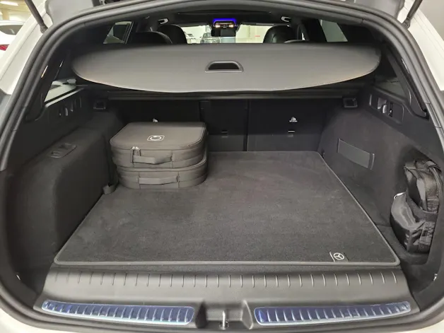 Mercedes-Benz C 300 de AMG Line 4Matic T