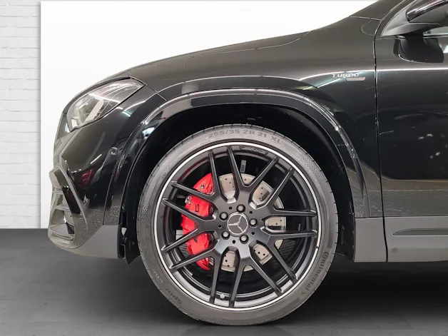 Mercedes-Benz AMG GLA 45 S 4Matic +