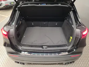 Mercedes-Benz AMG GLA 45 S 4Matic +