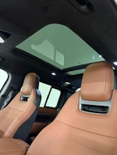 Vehicle image LAND ROVER Defender 110 4.4 V8 Octa