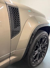 Vehicle image LAND ROVER Defender 110 4.4 V8 Octa