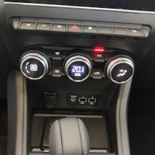 Vehicle image MITSUBISHI ASX 1.6 HEV Intense