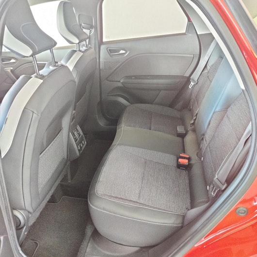 Vehicle image MITSUBISHI ASX