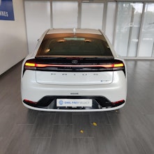Vehicle image TOYOTA Prius 2.0 Plug-In-Hybrid Style
