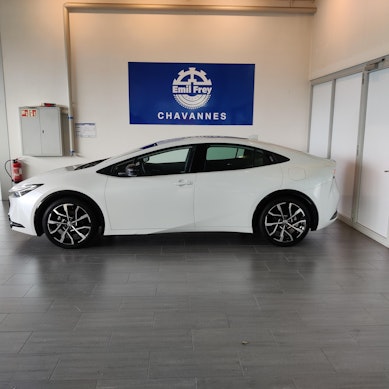 TOYOTA Prius 2.0 Plug-In-Hybrid Style 2