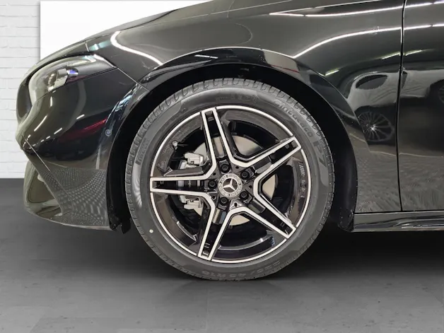 Mercedes-Benz A 200 AMG Line Night Star