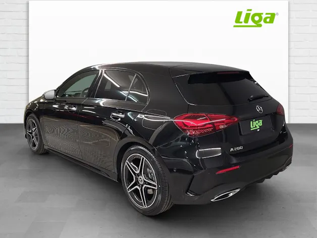 Mercedes-Benz A 200 AMG Line Night Star